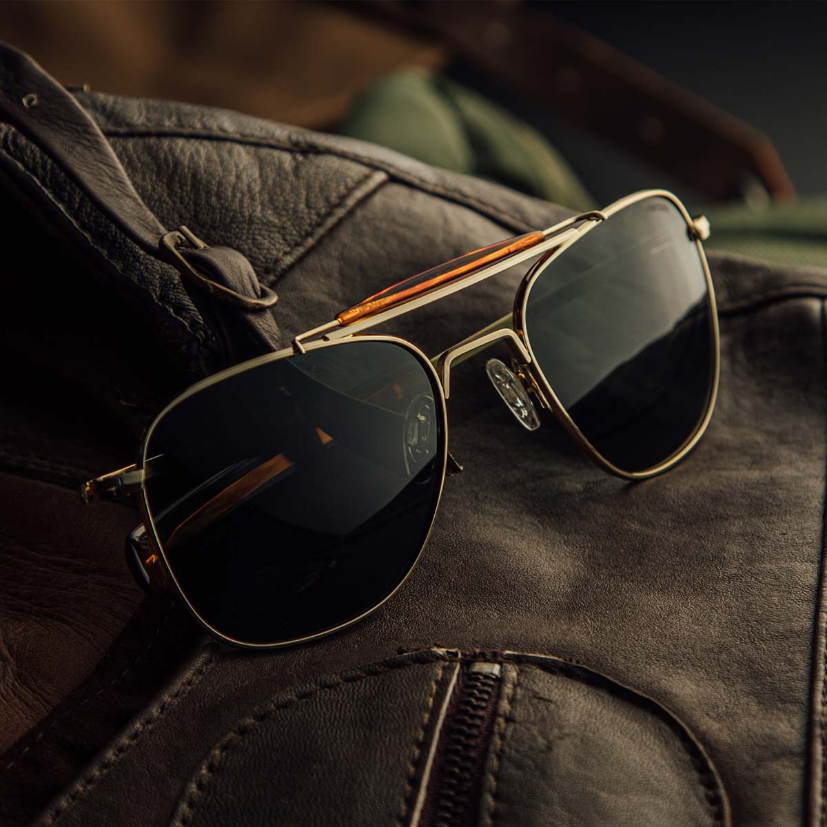 Aviator II - 23k Gold & American Tan